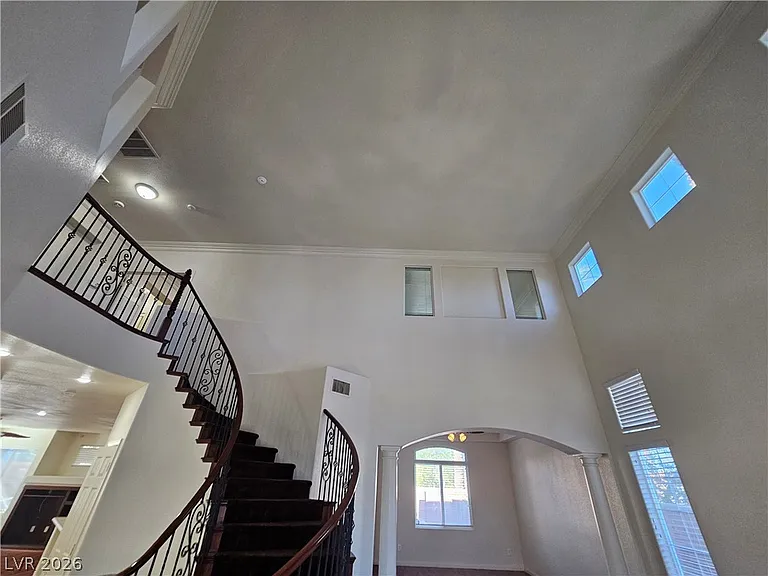 10134 Reflection Brook Ave — Photo 7