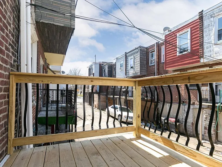 1536 S Corlies St — Photo 15