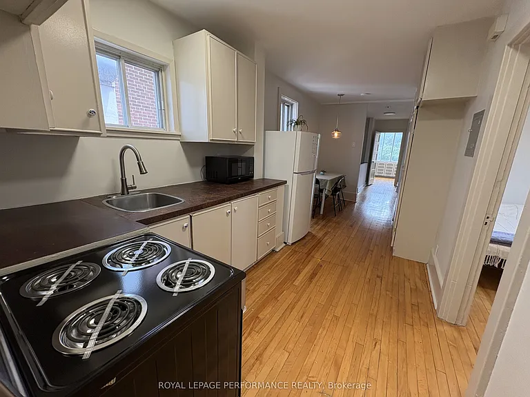 721 Cooper St #C — Photo 9