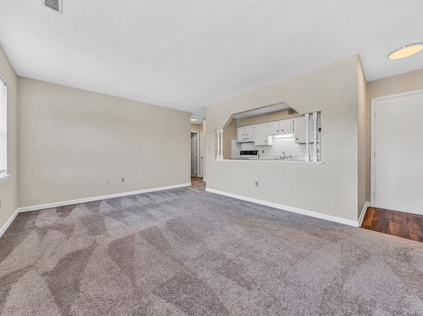 3111 Ellsworth St NE #1144438