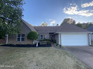 5595 Blocker St, Olive Branch, MS 38654