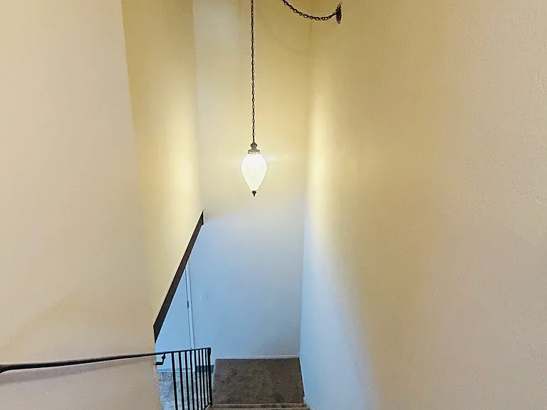 26003 Gading Rd #25971 — Photo 2