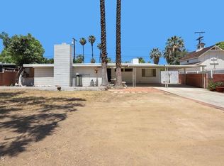 8215 Magnolia Ave, Riverside, CA 92504