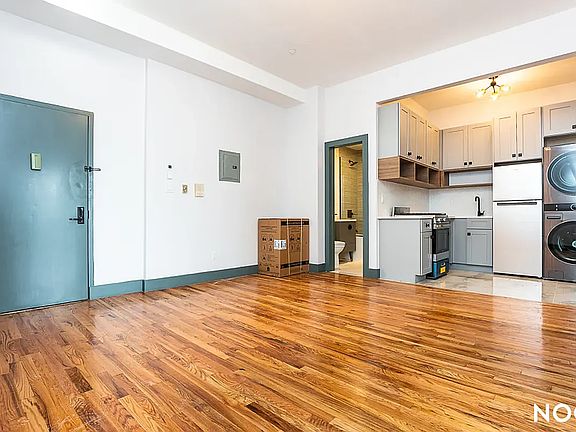 3rd image of 52 Monitor St APT 4R