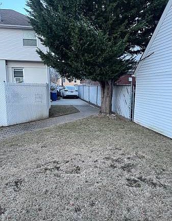 3rd image of 46 Adams Ave #3
