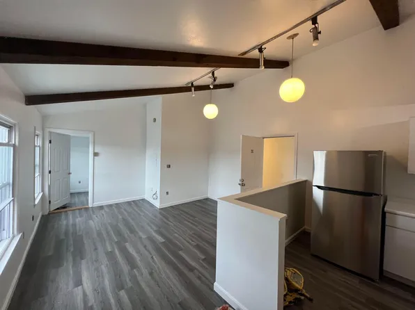 592 Lafayette Rd Suite 6, Hampton, NH 03842