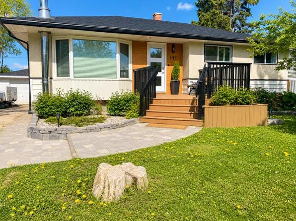111 SW Willow Dr, Hinton, AB T7V 1E5