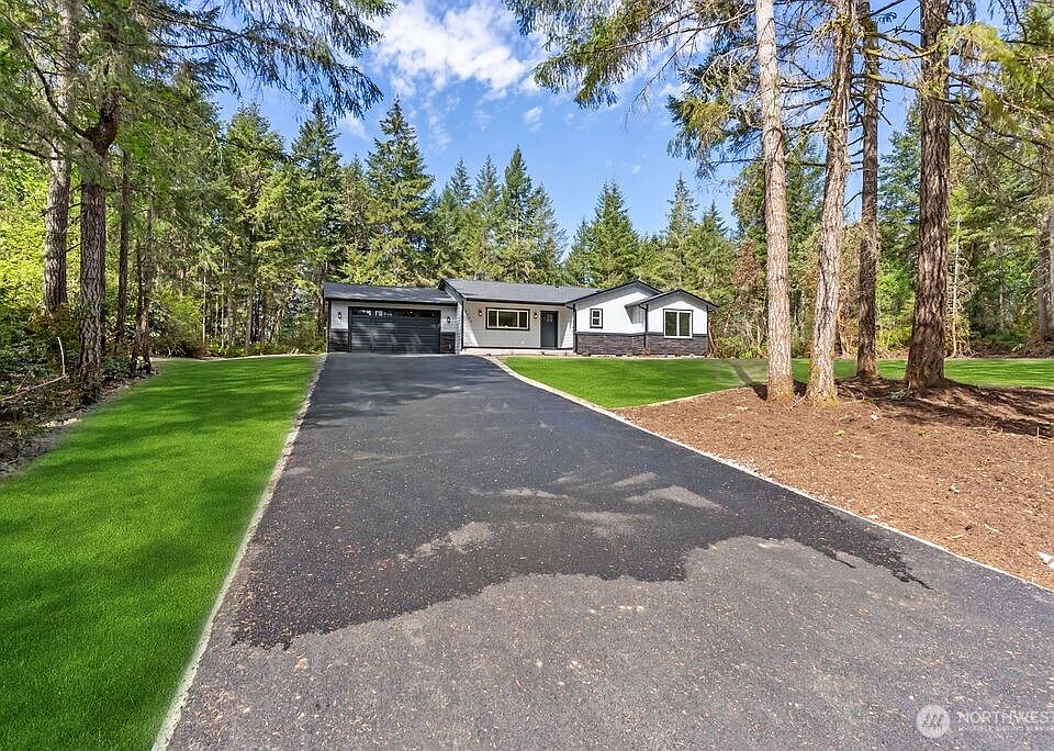 1st image of 2106 202nd Avenue SW