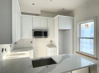 272 Sumner St #1, Boston, MA 02128