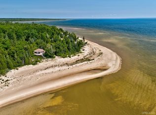 2694 S Wiggins Point Trl, Manistique, MI 49854