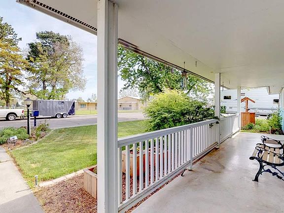 2nd image of 3611 W John Day Ave