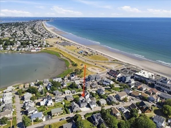 31-31A Merrill Rd, Hull, MA 02045