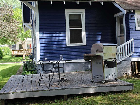 5th image of 2521 Wyoming Ave SW