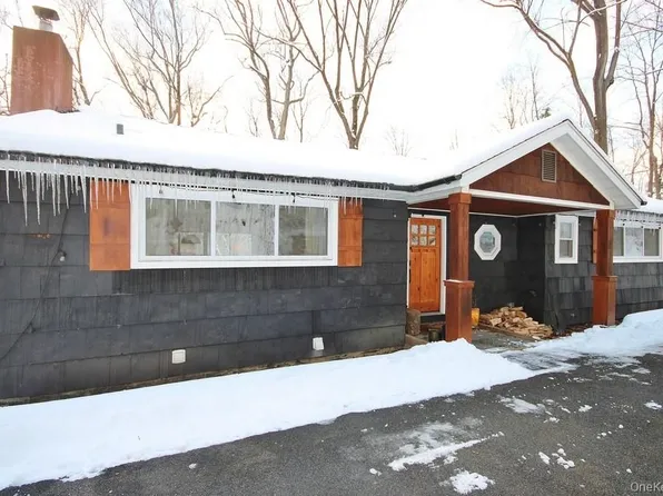 117 Seven Hills Lake Dr, Carmel, NY 10512