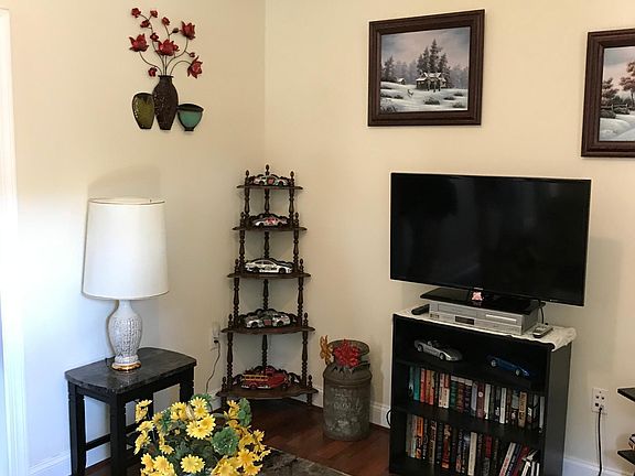2nd image of 16339 Church St #2