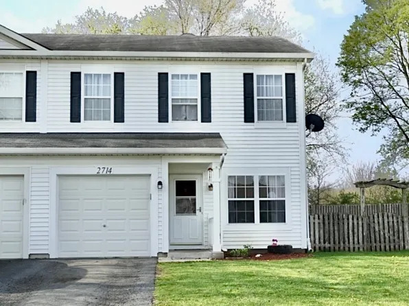 2714 Hoffman St, Plano, IL 60545