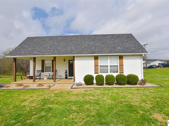 2nd image of 27 Dylan Ln