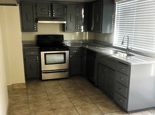 282 W Willow Ave APT 1, Porterville, CA 93257