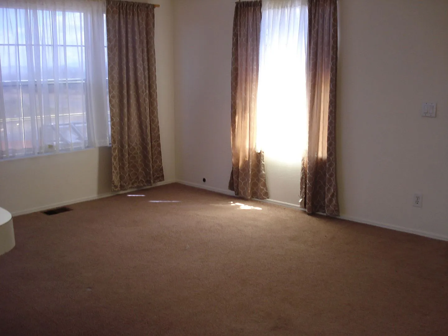 Willow Lakes Manufactured Home — Photo 2