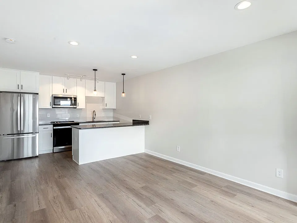 3600 Hillsboro Pike #B14