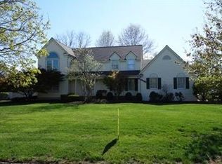15 Brittany Pl, Basking Ridge, NJ 07920