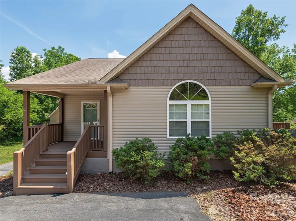 64 Springside Rd, Asheville, NC 28803