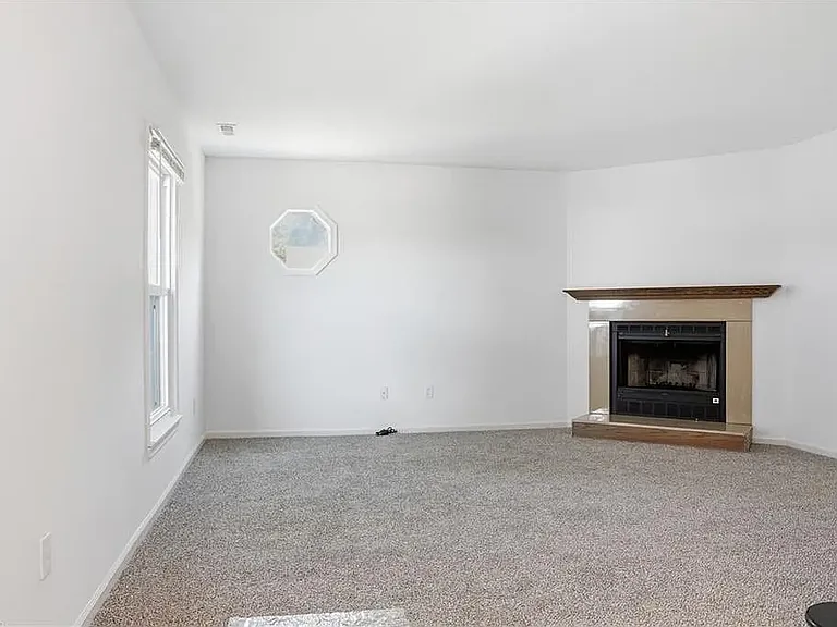 294 Eaton St #294 — Photo 3