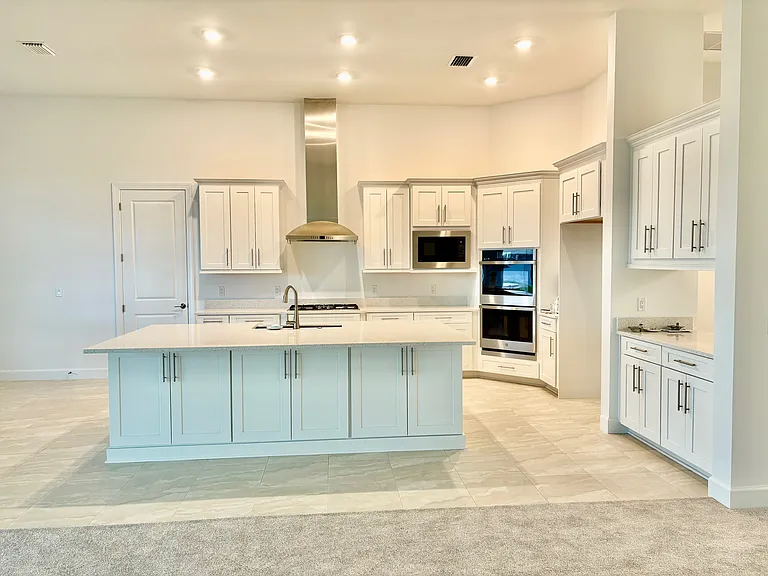 11251 Venetian Lagoon Dr — Photo 7
