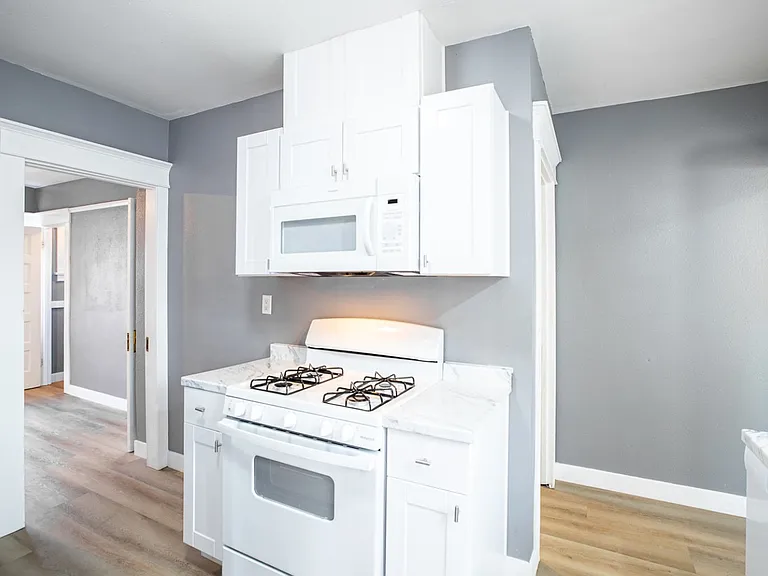 1170 Sonora Ave — Photo 18