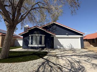 3527 E Avenue R12, Palmdale, CA 93550