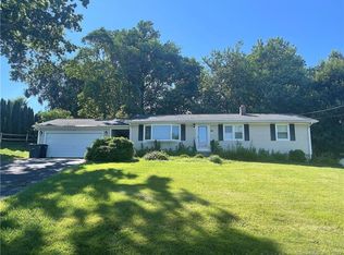 36 Crestwood Rd, Milford, CT 06460