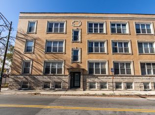 2712 N Kedzie Ave #3, Chicago, IL 60647