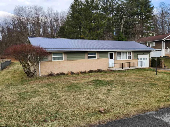 144 Allman Ave, Buckhannon, WV 26201