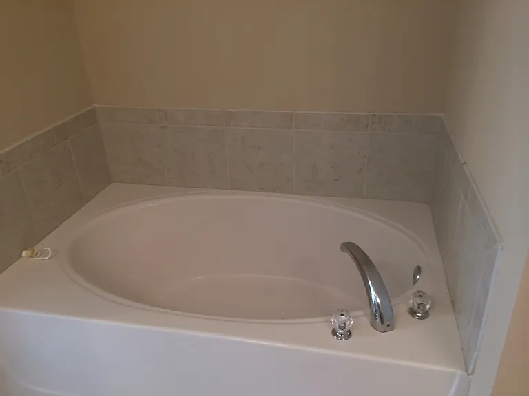 1384 Bellsmith Dr — Photo 6