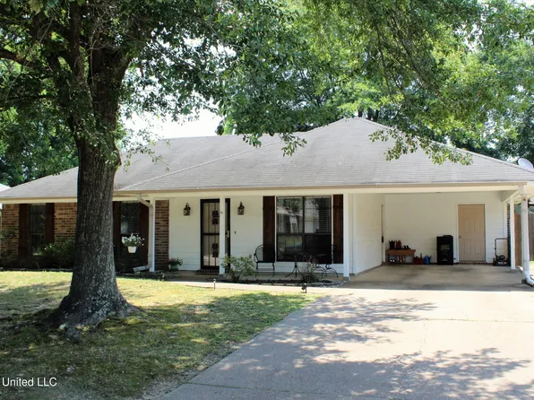 6670 Valerie Dr, Olive Branch, MS 38654