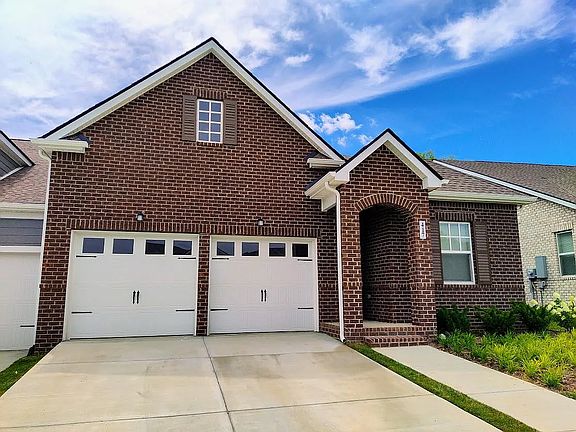2nd image of 417 Golden Meadow Ln