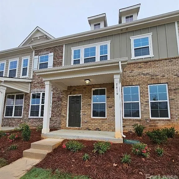 5416 Kinsbridge Dr — Photo 1