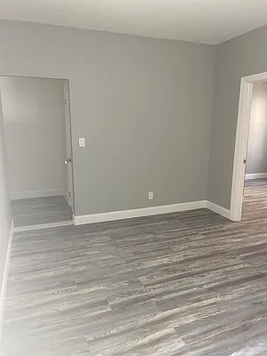 Rented by Argy Realty Inc | media 17