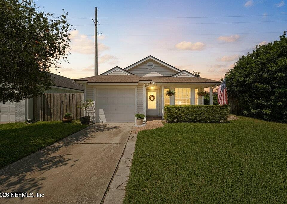 1st image of 168 VISTA GRANDE Drive