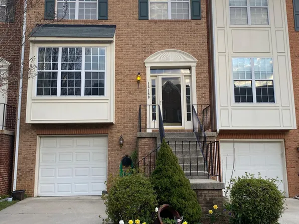 13180 Ashnut Ln, Herndon, VA 20171