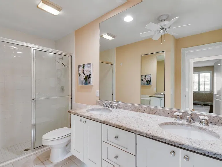 8392 SE Paurotis Ln — Photo 15