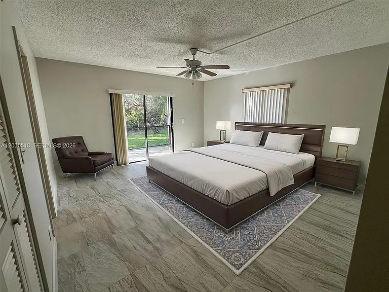 3162 Coral Springs Dr #4 — Photo 4