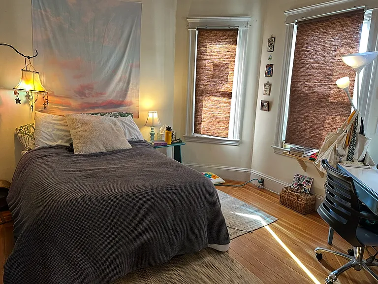 183 College Ave #1 — Photo 6