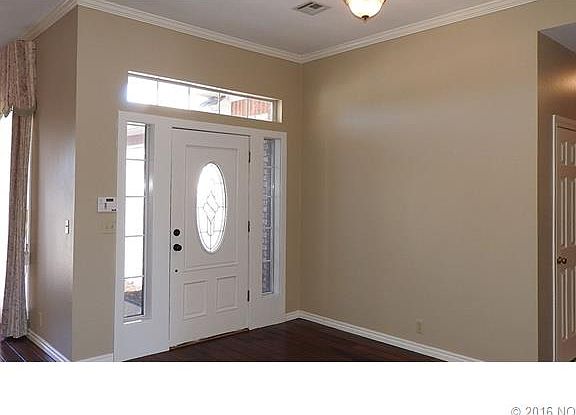 3rd image of 8407 N 100th Ave E