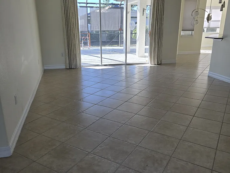 25080 Divot Dr — Photo 4
