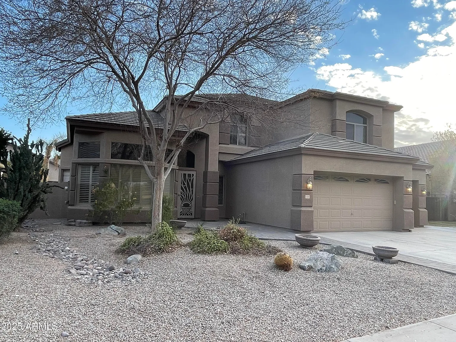 6 bed, 3662 sqft, $3,895 — Photo 4