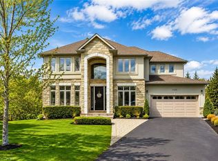1128 Molesworth St, Wellesley, ON N0B 2T0