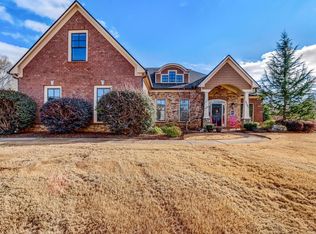 4040 Silverstone Dr, Braselton, GA 30517