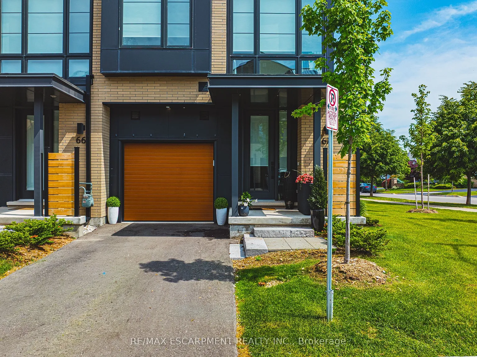 4 bed, $5,650 — Photo 3