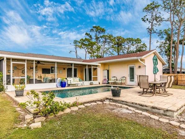 2232 Hively St, Sarasota, FL 34231